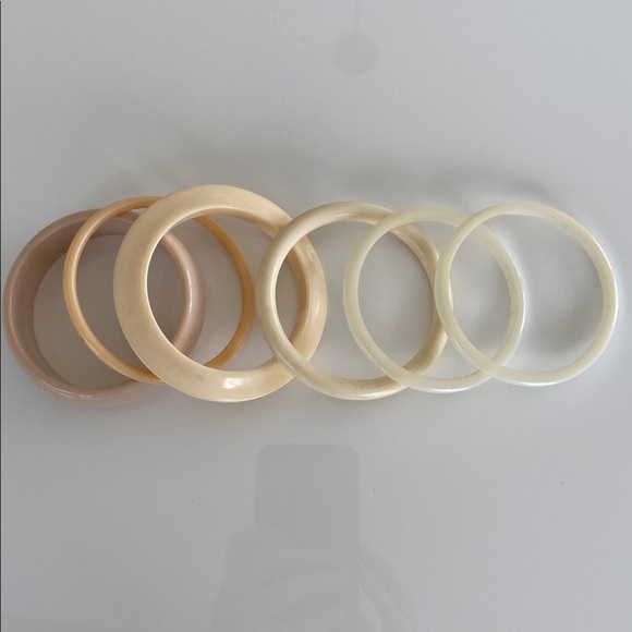 27x vintage plastic rainbow bracelets from 80s & 90s - Picture 7 of 11